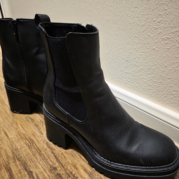 Shoes - Black Ankle Boots